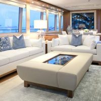 vMJTMRQlRWuazsxTnUcK_MULDER-94-VOYAGER-firefly-yacht-saloon-615x346